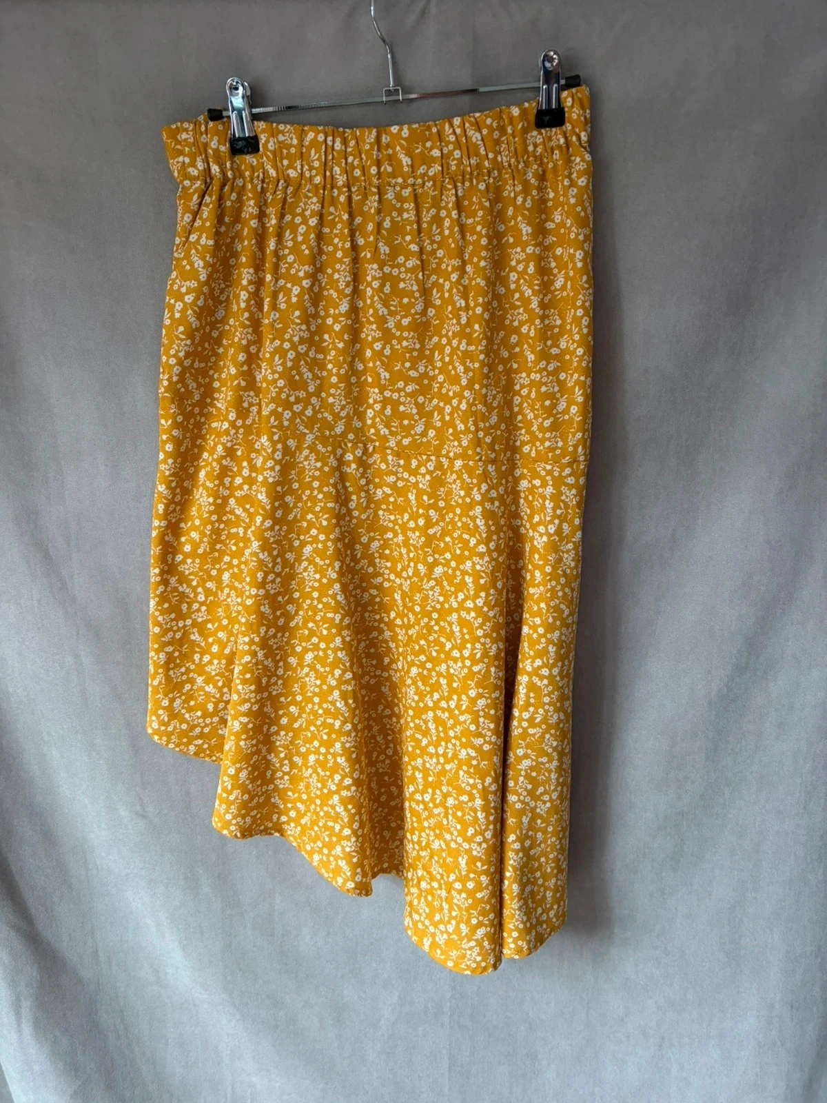 Falda asimétrica amarilla talla 36 – photo 3